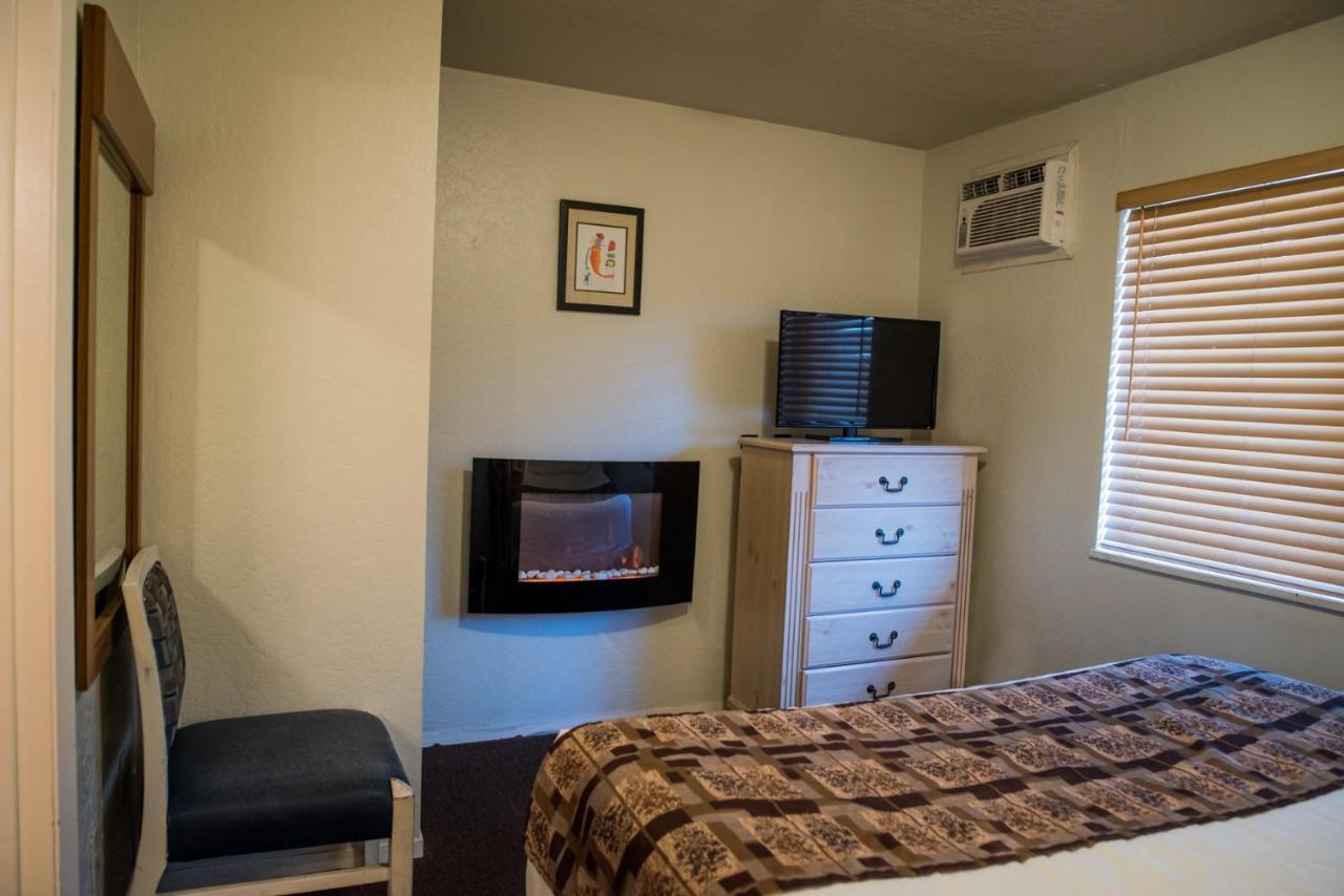 Big Pines Mountain House Motel South Lake Tahoe Bagian luar foto